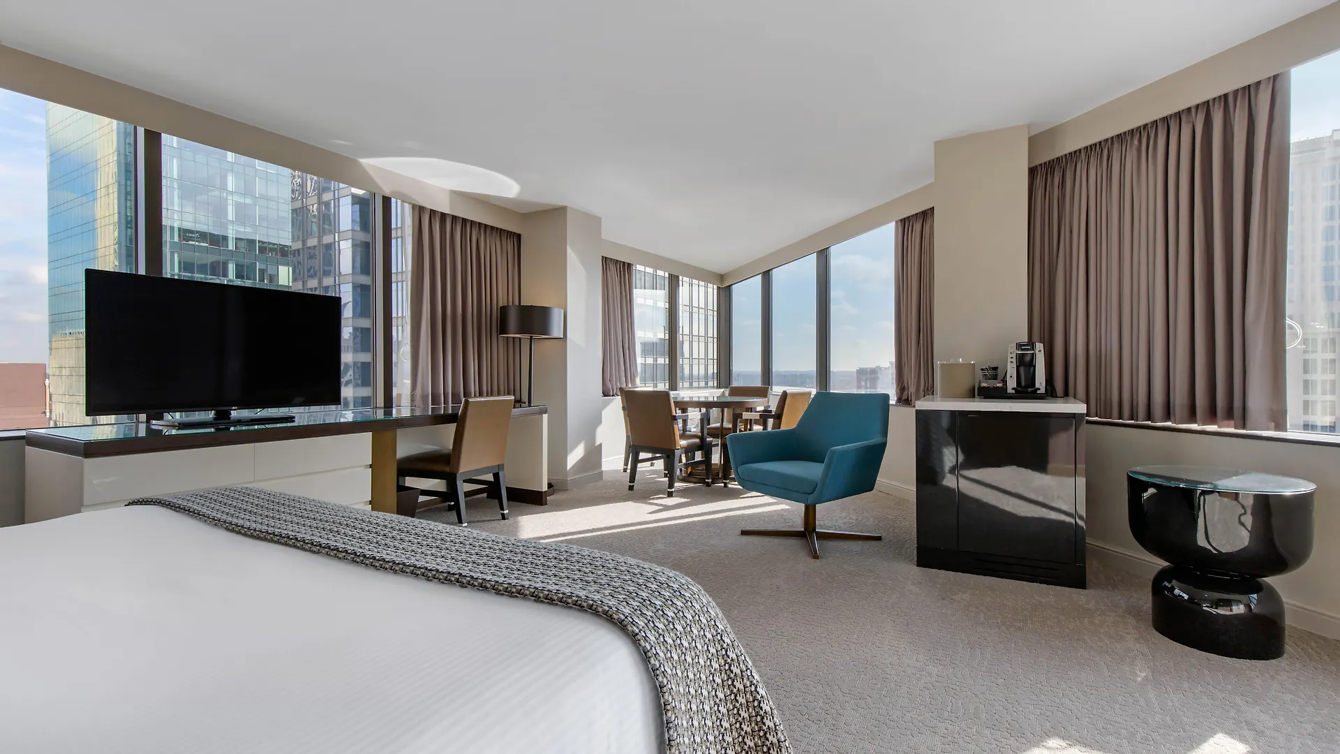 Omni Charlotte Hotel
