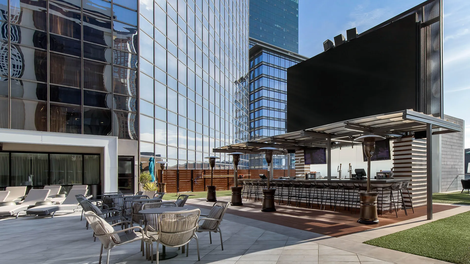 Omni Charlotte Hotel