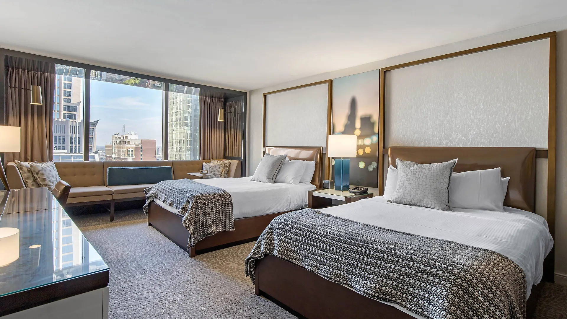 Omni Charlotte Hotel