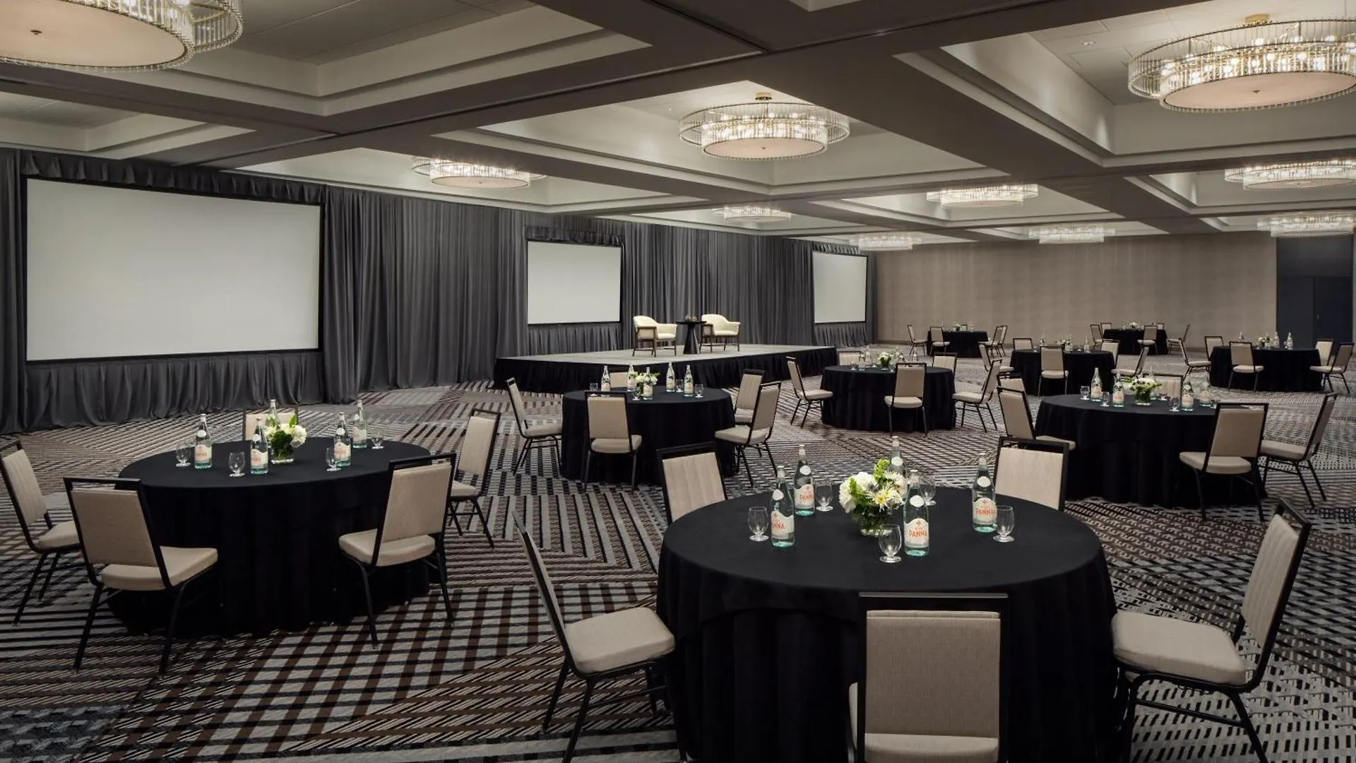 Omni Charlotte Hotel
